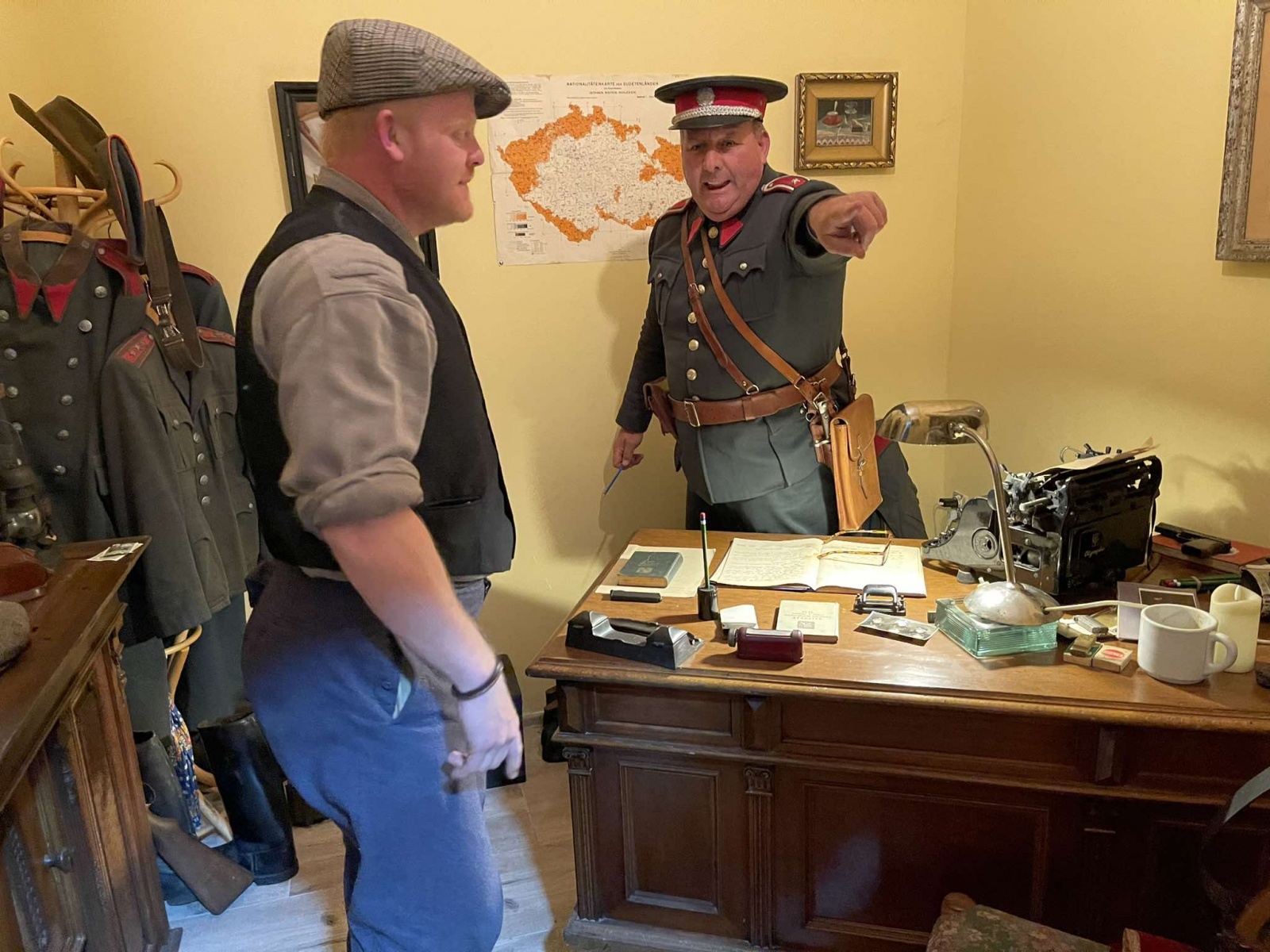 Detail historické expozice Válečného muzea 4